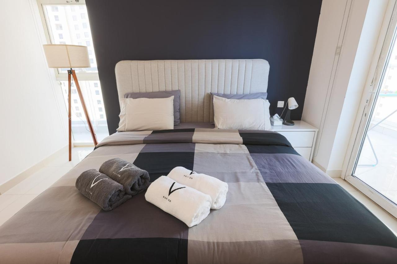 דובאי Enticing Space With Marina View Near The Beach! מראה חיצוני תמונה